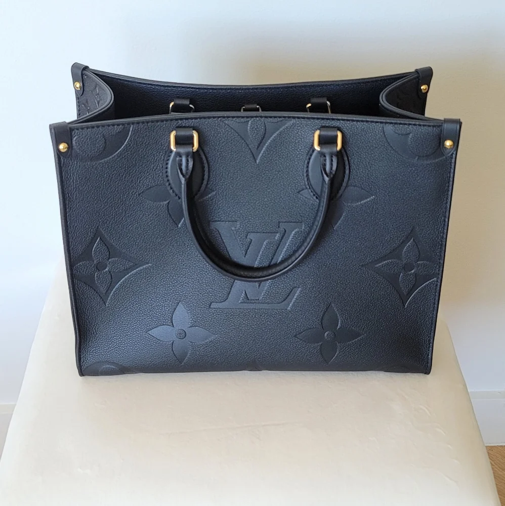 🦋NWT🦋 Louis Vuitton Onthego MM - Picture 5 of 16